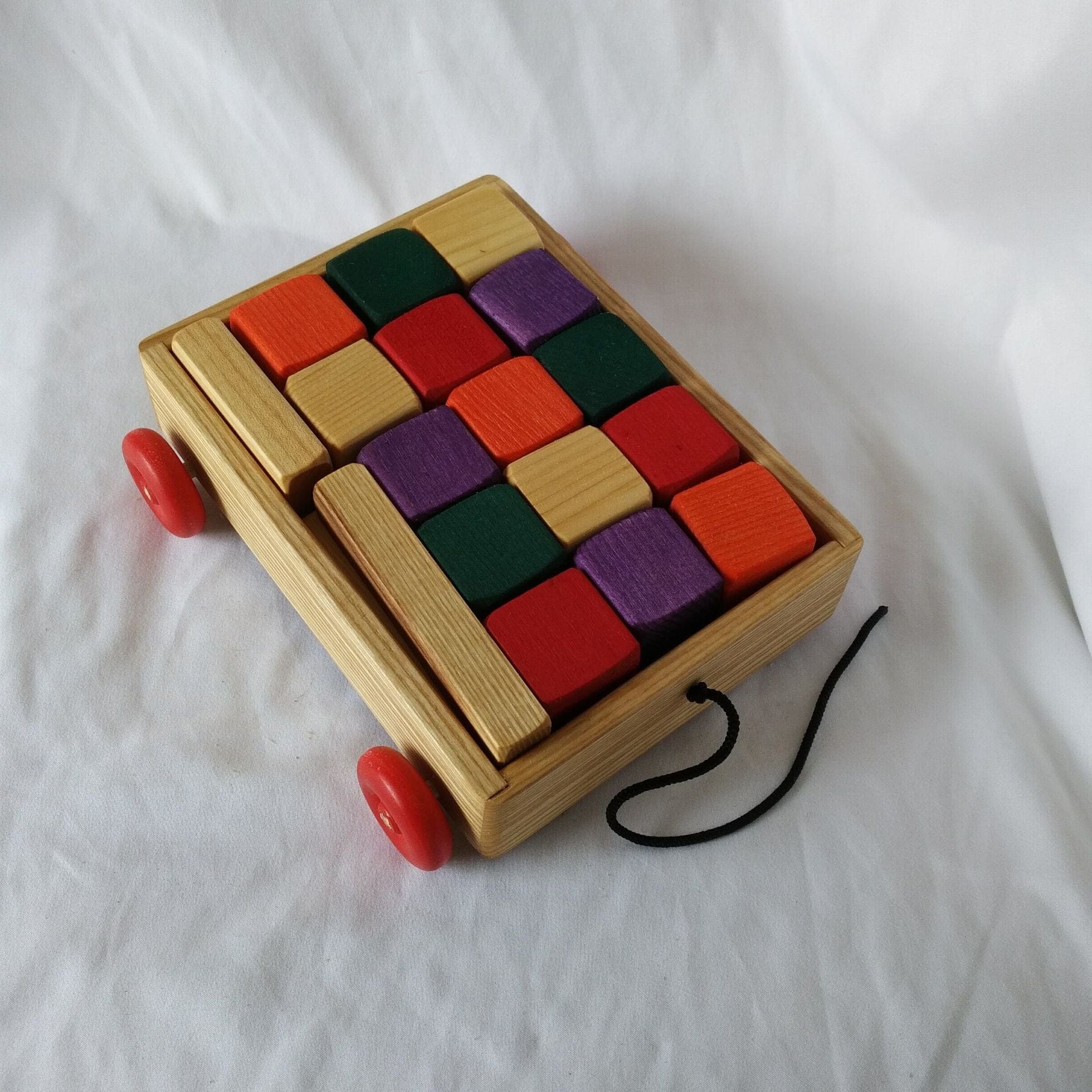 Pull along wagon with blocks