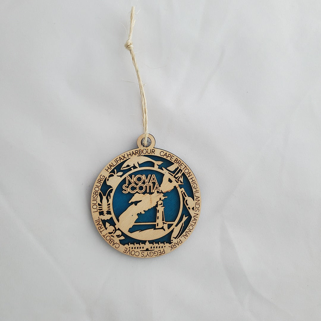 Canadian Province & Territory Ornament – A Little Piece of Home
