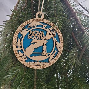 Canadian Province Ornament & Territory – A Wooden Tribute to Your Corner of Home