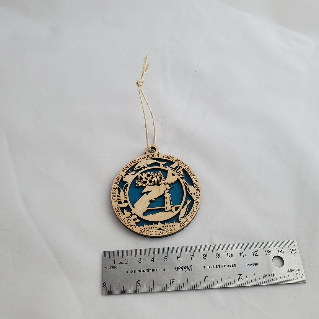 Canadian Province & Territory Ornament – A Little Piece of Home