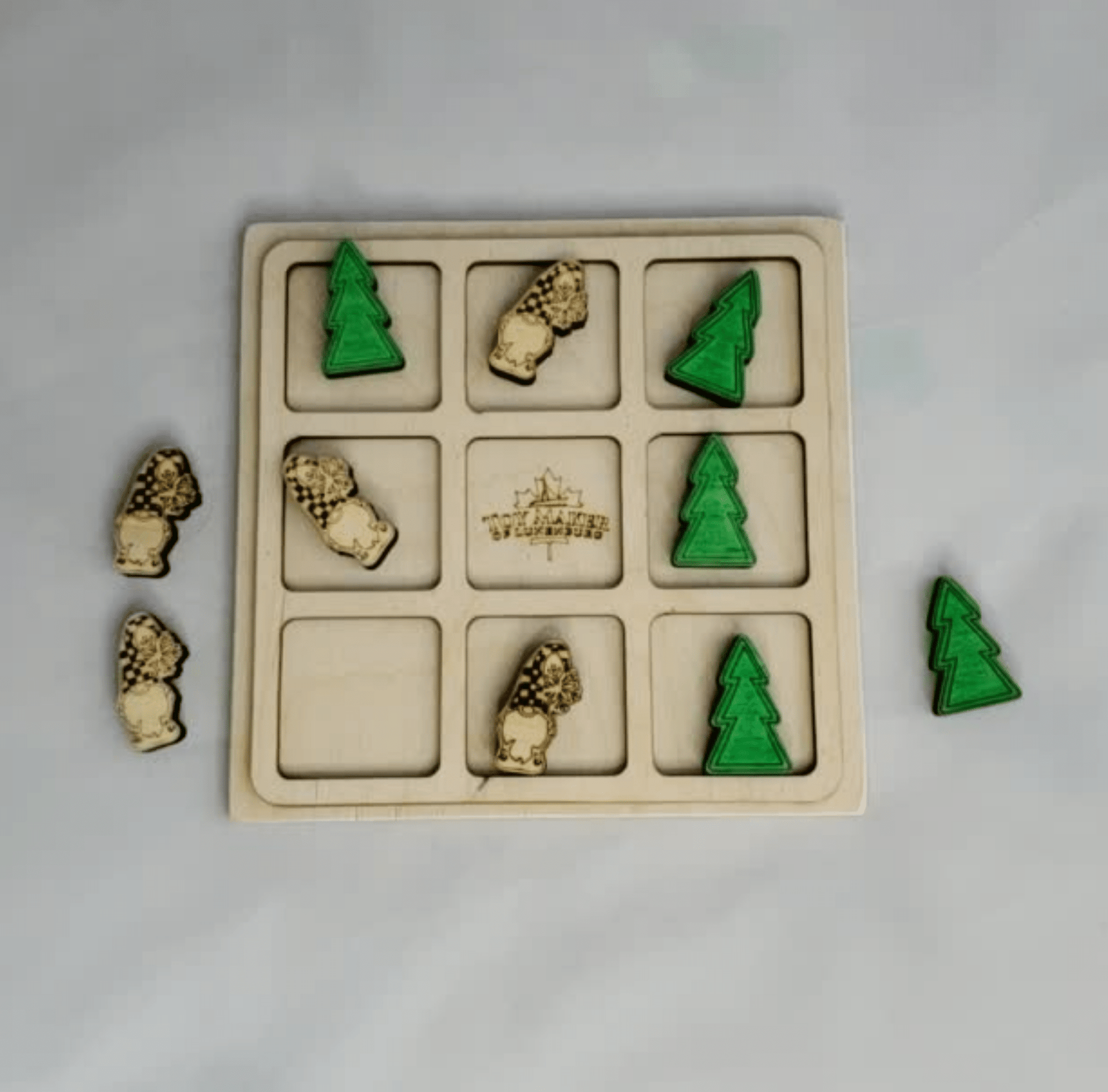 Toy Maker of Lunenburg Game Tree & Gnome Tic Tac Toe Game